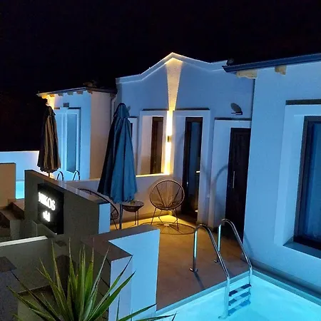 Villa Nikos Vkl *